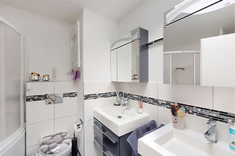 Penthouse in attico nel centro - caminetto, 2 posti auto inclusi, nuova stufa a pellet (6)