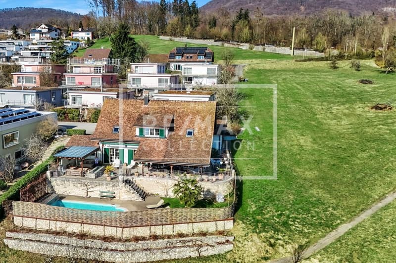 6.5++ Zi-Landhaus, WF 210 m², terrassierte Gartenanlage, Pool, Pergola, 760 m² GF, Panoramaweitsicht (11)