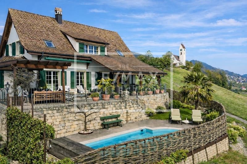 6.5++ Zi-Landhaus, WF 210 m², terrassierte Gartenanlage, Pool, Pergola, 760 m² GF, Panoramaweitsicht (2)