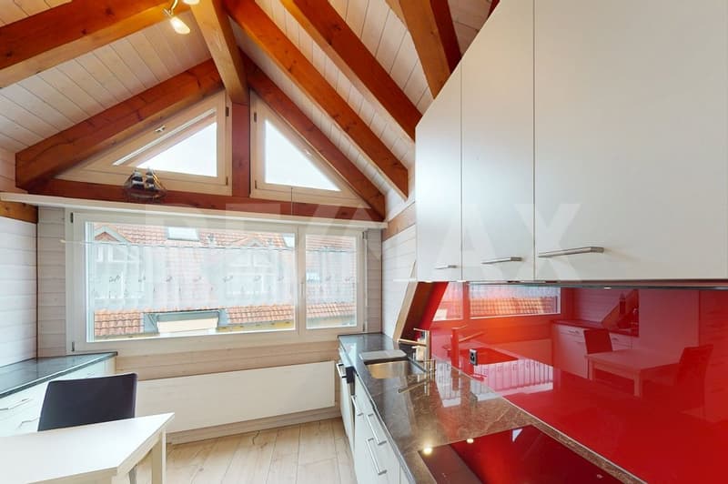 4.5 Zi Dach-Maisonette, NWF 135 m², 2 Balkone mit Weitsicht, 3 WC, 2 TG-P, 2 Keller, nahe Spital (9)