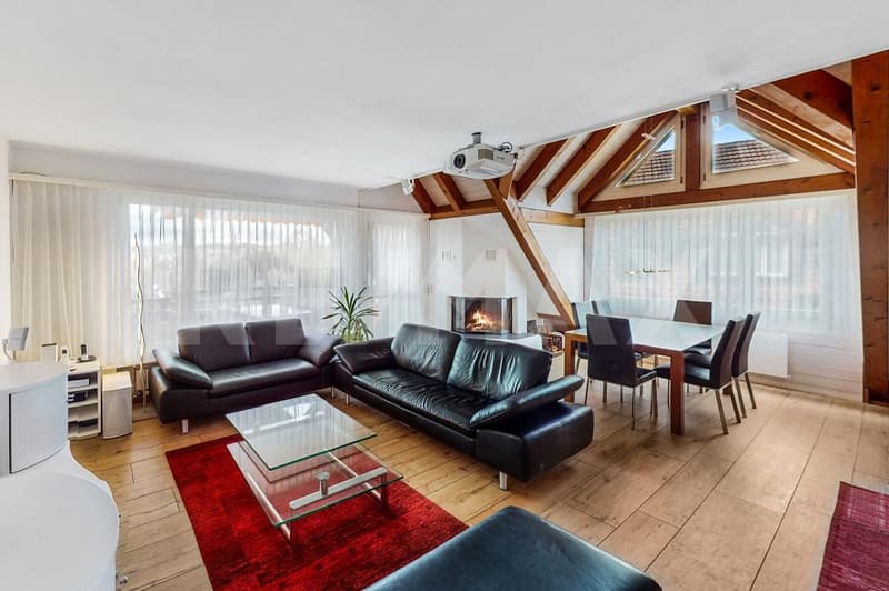 4.5 Zi Dach-Maisonette, NWF 135 m², 2 Balkone mit Weitsicht, 3 WC, 2 TG-P, 2 Keller, nahe Spital (7)