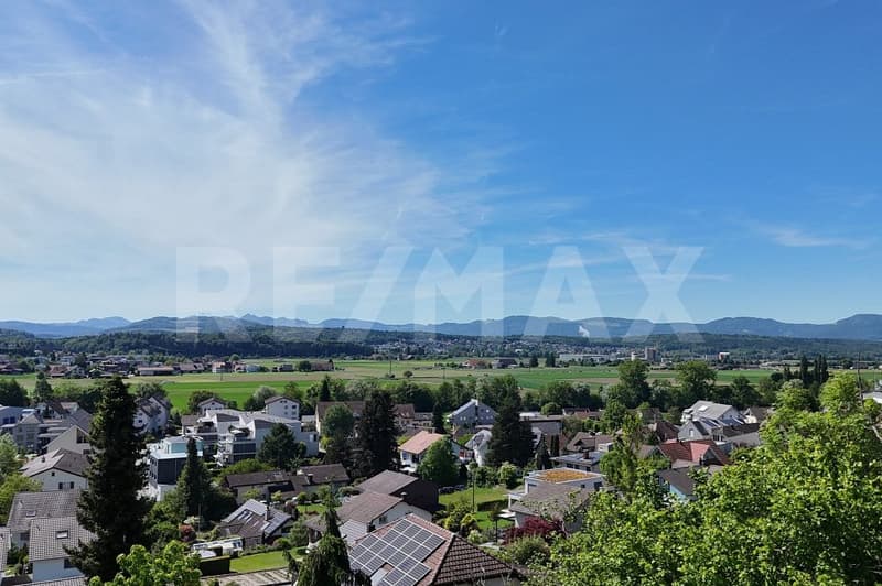 Nähe Aarau, A1 / A2 Kreuz Mittelland, erstklassige bevorzugte Villen-Hanglage mit Weitsicht, 3 REFH (1)