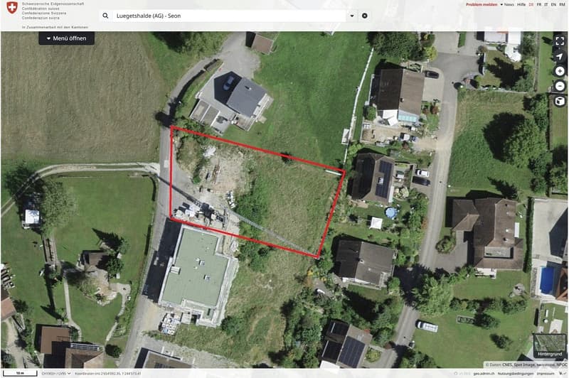 Nähe A1 und Lenzburg, 4 REFH, Hanglage mit Weitsicht, Penthouse-Attikazimmer, Terrasse und Garten (4)