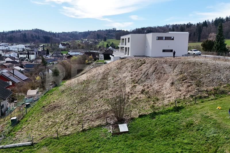 Bauland 1'143 m², Nähe A1 und Lenzburg, Hanglage mit Weitsicht, z.B. für EFH, DEFH, REFH (3)