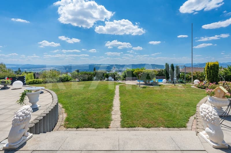 Villa mit Pool und traumhafter Weitsicht in Oberrohrdorf (2)