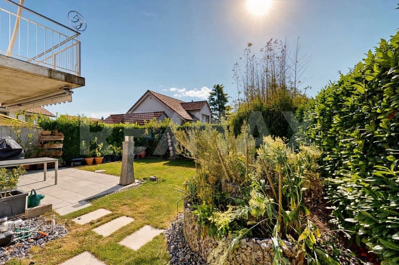 Grosszügiges Wohnen mit Gartenidylle in Villnachern (11)