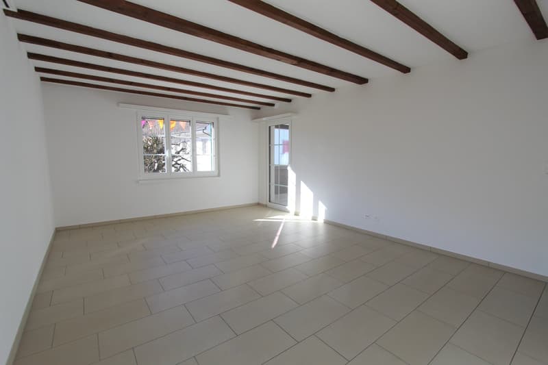 VIEL PLATZ IN IHREM NEUEN ZUHAUSE - Grosszügige 4.5-Zimmer-Wohnung zu vermieten. (9)
