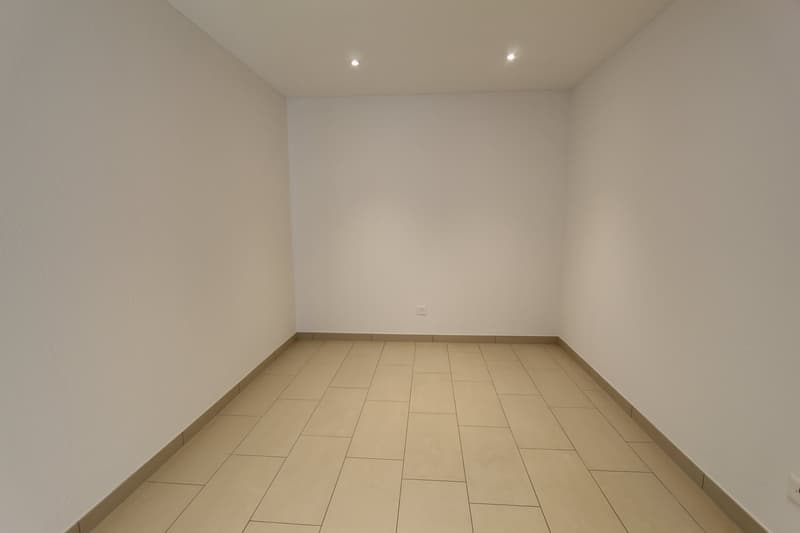 VIEL PLATZ IN IHREM NEUEN ZUHAUSE - Grosszügige 4.5-Zimmer-Wohnung zu vermieten. (15)