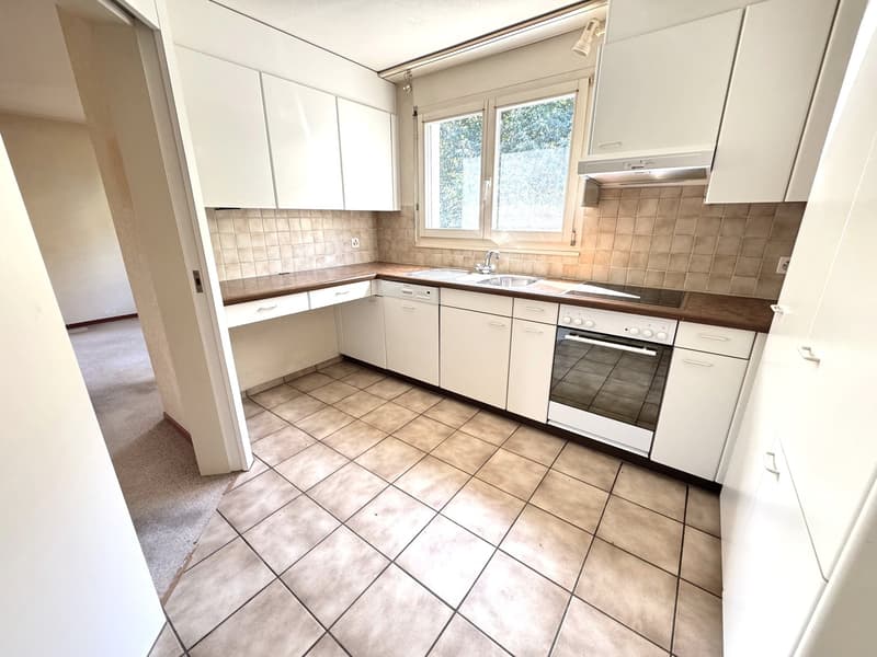 3.5-Zimmer-Wohnung mit Potential an zentraler Lage (7)