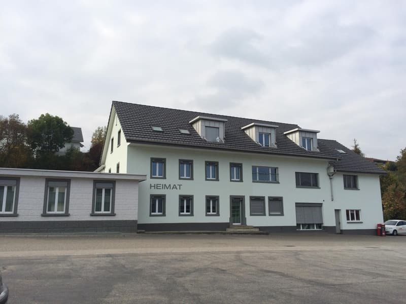 GROSSZÜGIG: Moderne 5.5-Zimmer-Wohnung (1)