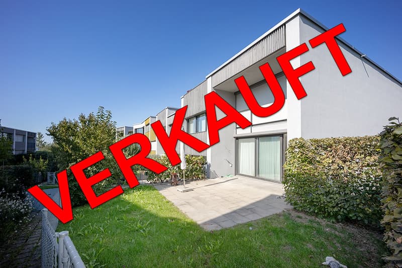 VERKAUFT - Attraktives Eck-Einfamilienhaus  in Oberrohrdorf (1)