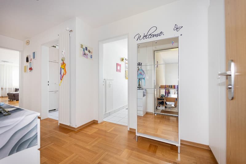 RISERVATO - Appartamento in condominio attraente come proprietà locativa o per uso personale (5)