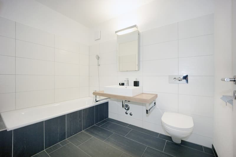 Attraktive 4,5-Zimmer-Eigentumswohnung mit grossem Sonnenbalkon (9)