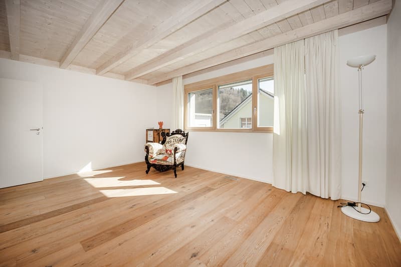 Exklusives Massiv-Holzhaus mit erstklassigem Raumklima (13)