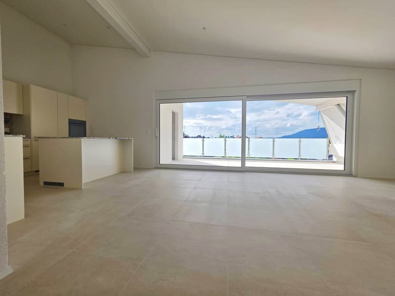 Erstbezug - Exklusive Neubau-Dachwohnung in Eiken (2)