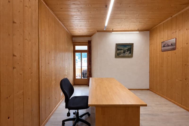 Image 10