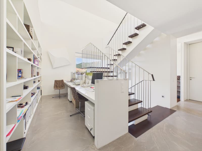 Image 9