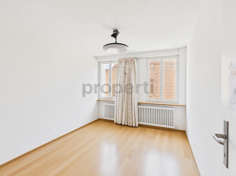 Image 9