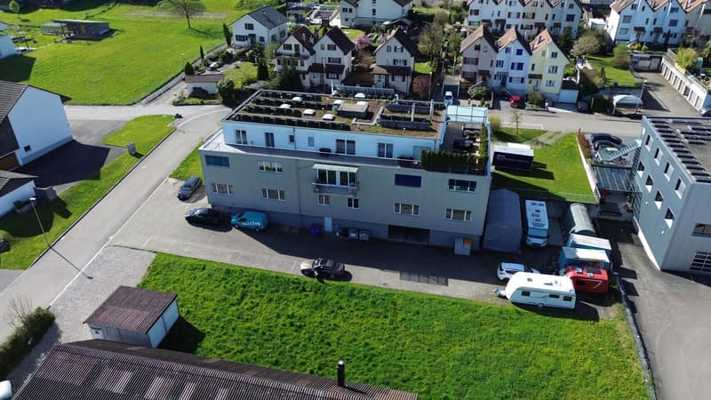 Gewerbeliegenschaft mit Büro, Lager / Produktion und Einstellhalle St (2)