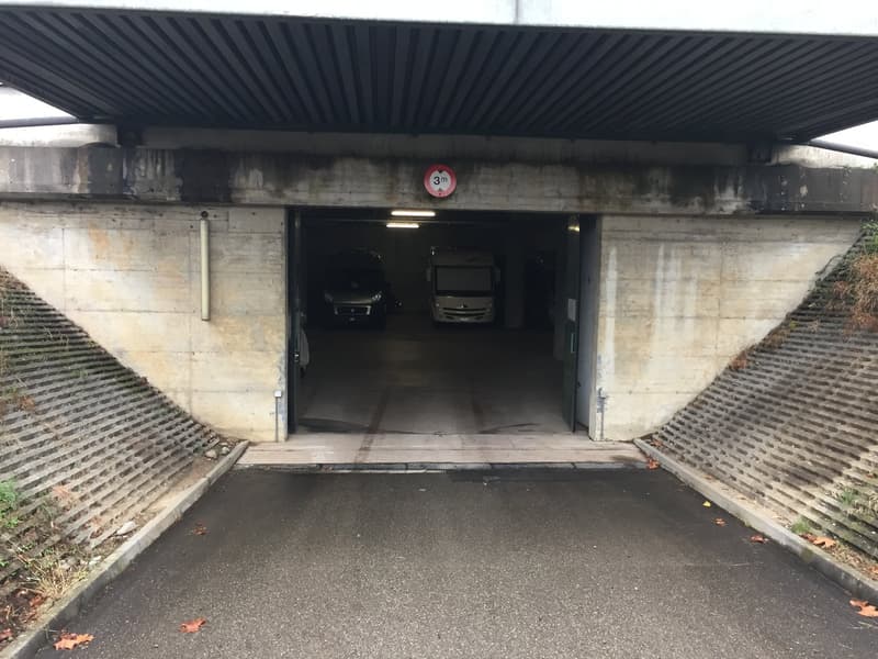 Einstellplatz für Ihr Wohnmobil (2)