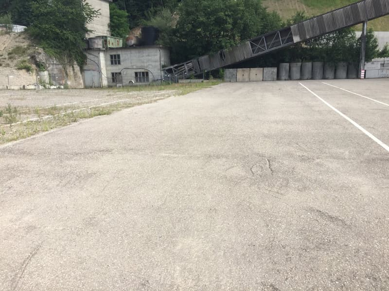 Attraktive und vielseitig Nutzbare Aussenfläche - bis 5'000m2 in Brugg (6)