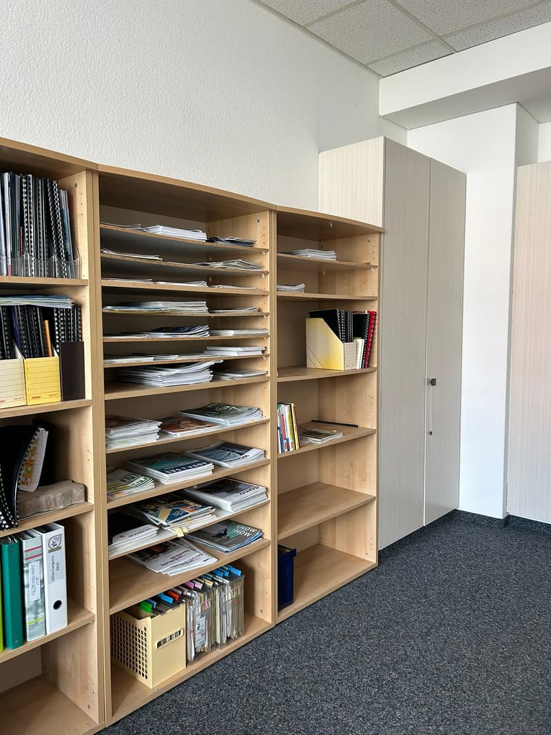 Helles Büro im 1. OG – modern & verkehrsgünstig in Spreitenbach (6)