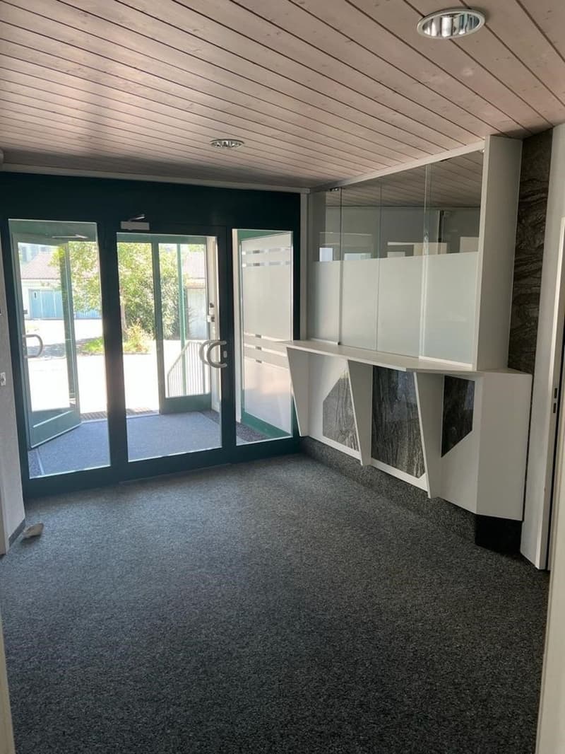 200m2 grande surface de bureau à louer (3)