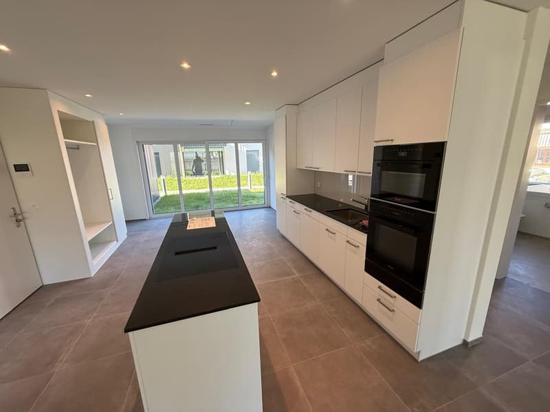 Beautiful affordable 3.5-room apartments on the ground floor for rent (4)