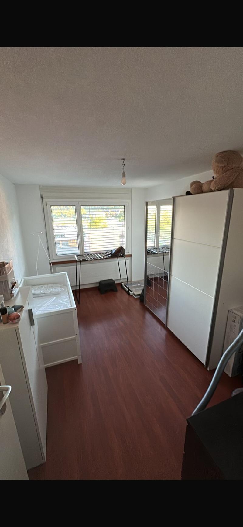 Preiswerte 3.5-Zimmer-Wohnung im 6. Obergeschoss zu vermieten (3)