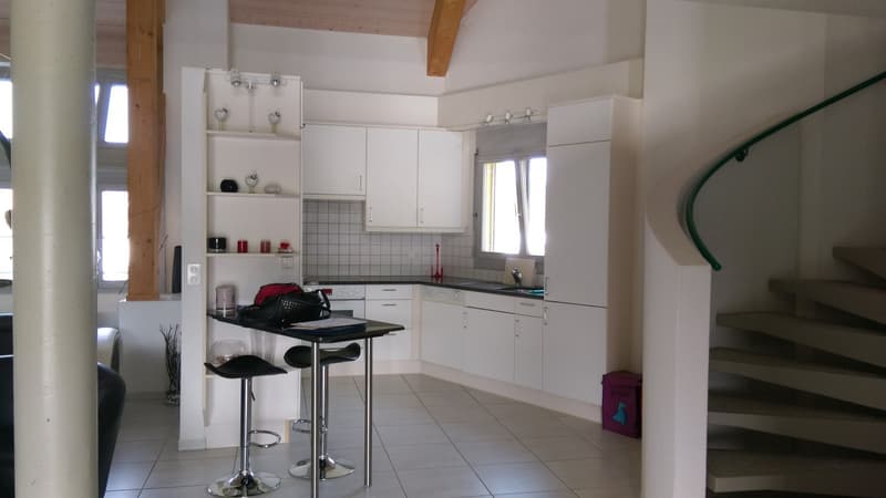 Attraktive 4.5-Mais.-Zimmerwohnung im Eigentumsstandart zu verkaufen (4)