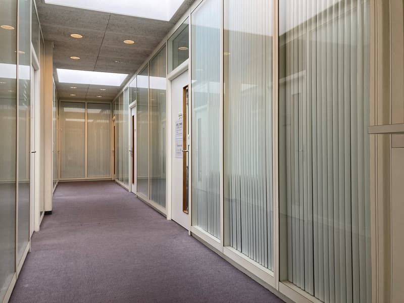 Kleine Büro oder Gewerbefläche mit Küche (2)