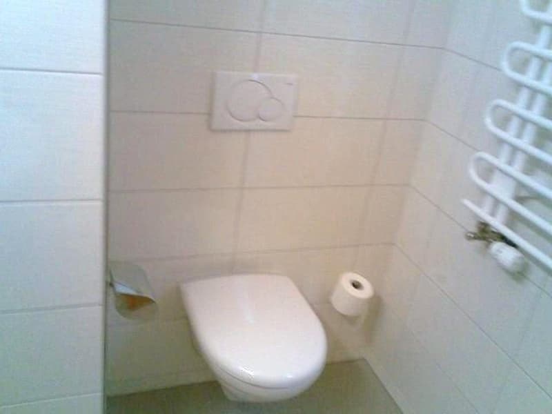 Charmant appartement duplex 3.5 pièces à Biel avec balcon et cheminée (6)