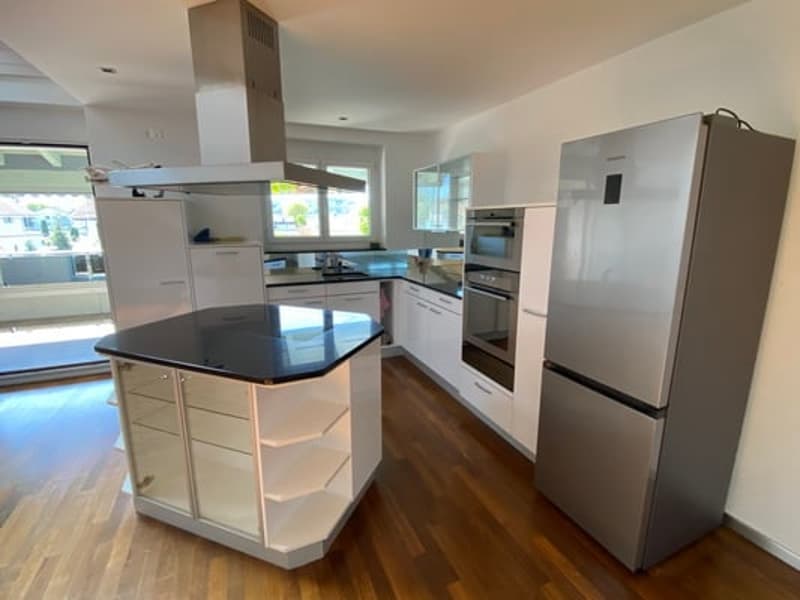 Moderne 5.5-Zimmer-Duplex-Wohnung in Baetterkinden (12)