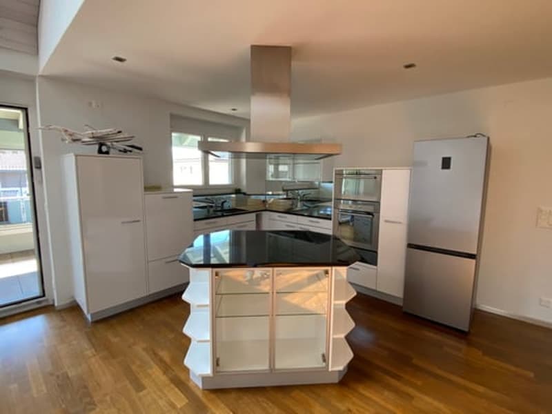 Moderne 5.5-Zimmer-Duplex-Wohnung in Baetterkinden (11)