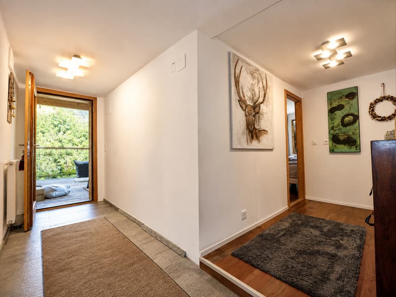 Korridor Eingangsbereich mit Sitzplatz