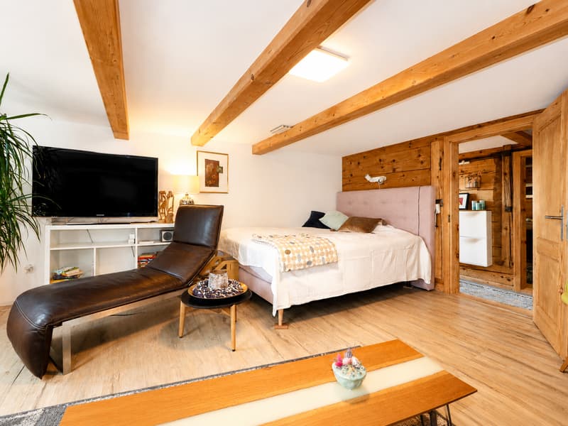 Grosses Zimmer im OG
