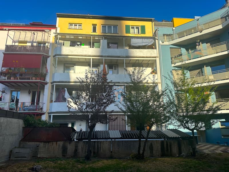 Tolles, gut erhaltenes Mehrfamilienhaus an perfekter Lage (3)