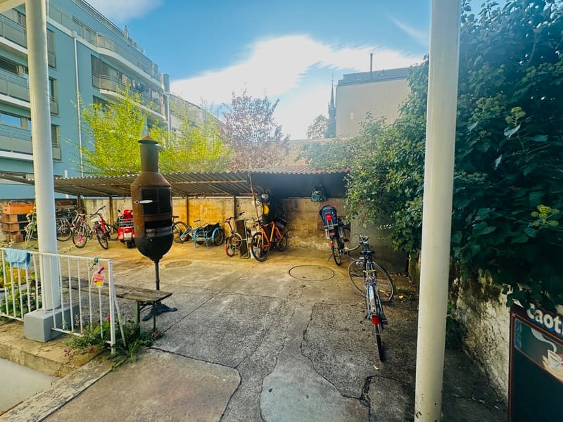 Tolles, gut erhaltenes Mehrfamilienhaus an perfekter Lage (7)