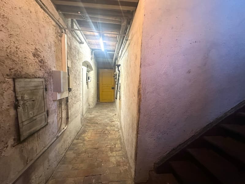 Tolles, gut erhaltenes Mehrfamilienhaus an perfekter Lage (11)