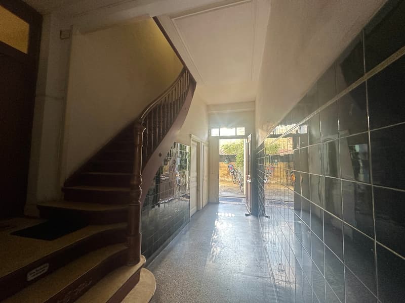 Tolles, gut erhaltenes Mehrfamilienhaus an perfekter Lage (10)