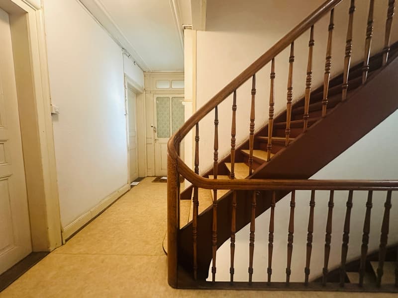 Tolles, gut erhaltenes Mehrfamilienhaus an perfekter Lage (5)