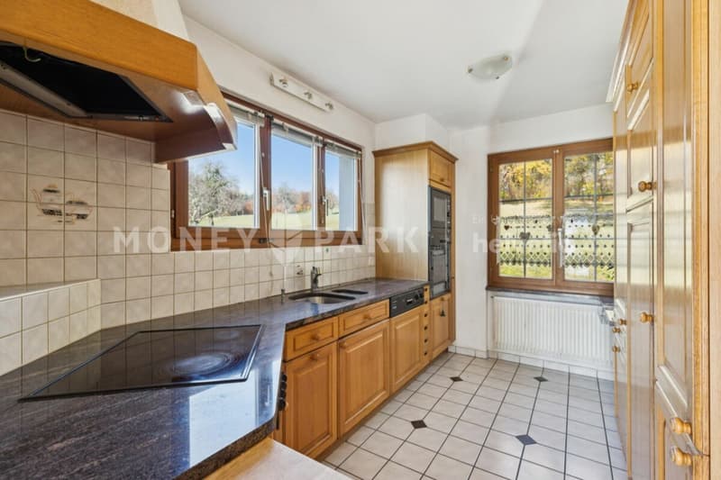 6-room single-family home in an exclusive location in Malans (7)