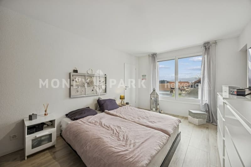 Duplex récent de 4.5 pièces (8)