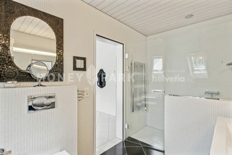 Living with a view - Well-kept 5.5-room house on Pfannenstiel (14)