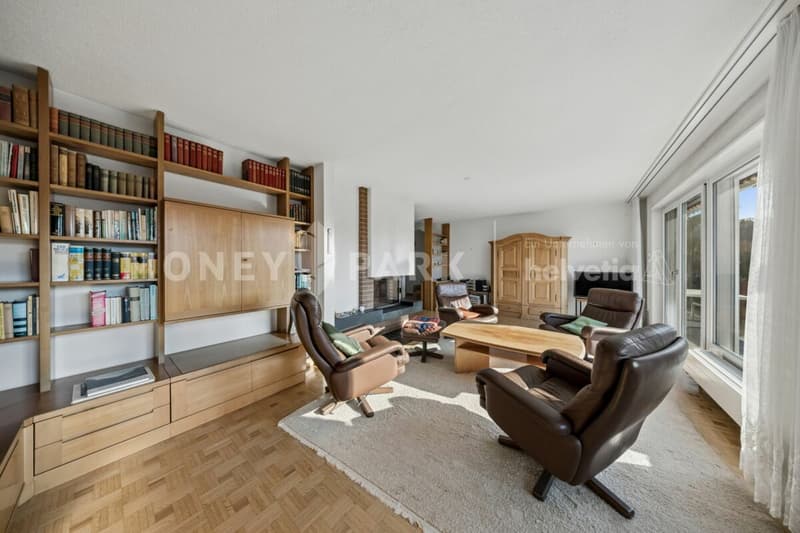 Attraktive 3.5-Zimmer-Etagenwohnung mit grossem und kleinem Balkon (2)