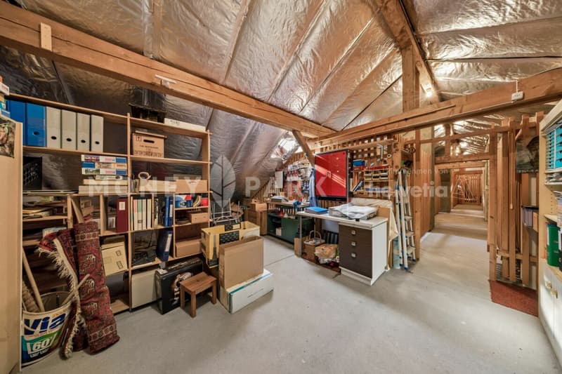 Attraktive 3.5-Zimmer-Etagenwohnung mit grossem und kleinem Balkon (11)