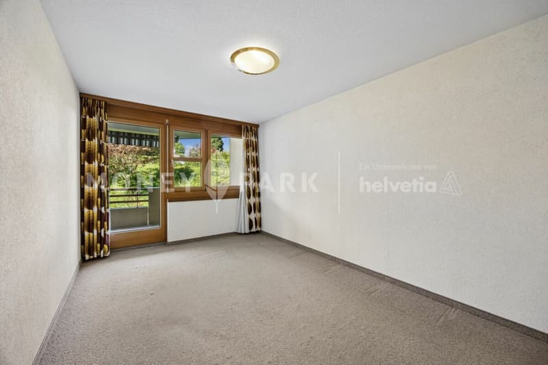 Attraktive 4.5-Zimmer-Etagenwohnung mit Wintergarten und grossem Balkon (9)