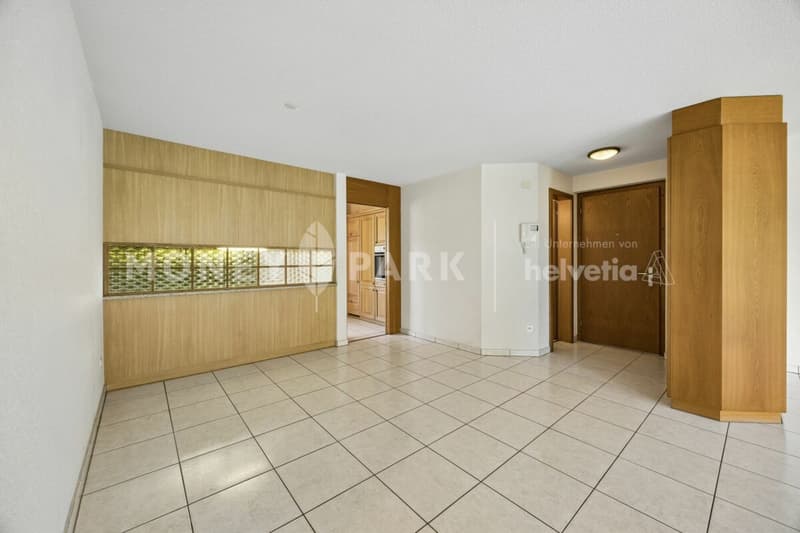 Attraktive 4.5-Zimmer-Etagenwohnung mit Wintergarten und grossem Balkon (4)