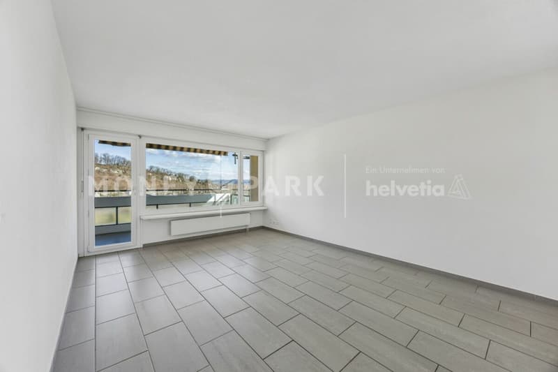 Moderne 4.5-Zimmer-Wohnung mit Weitblick (4)