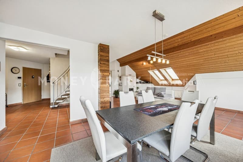 Exklusive Maisonette-Dachwohnung mit Galerie, Sauna und viel Raum zum Wohlfühlen (4)